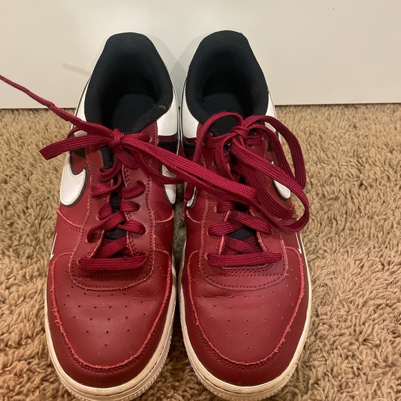 Nike air forces - Picture 2 of 4